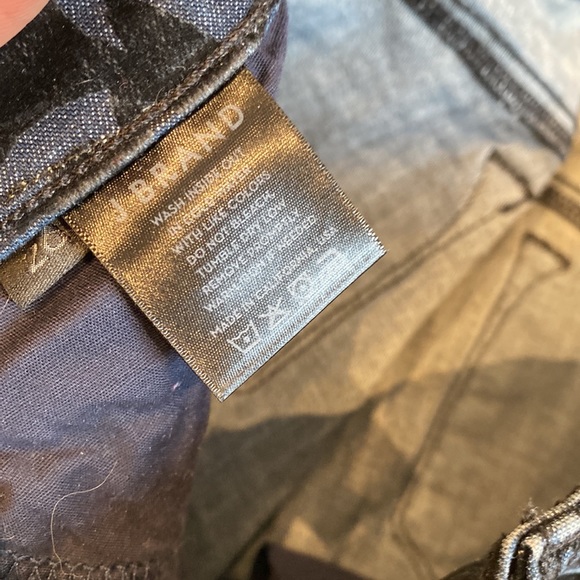 J Brand velvet coated jeans size 26 - Picture 3 of 5